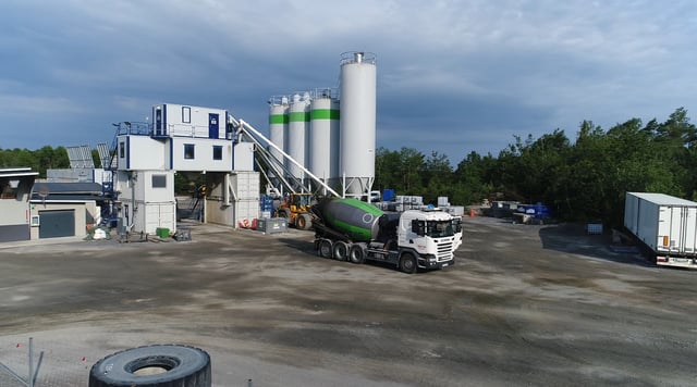 Arcamix_concrete-mixing-plant_P252_1